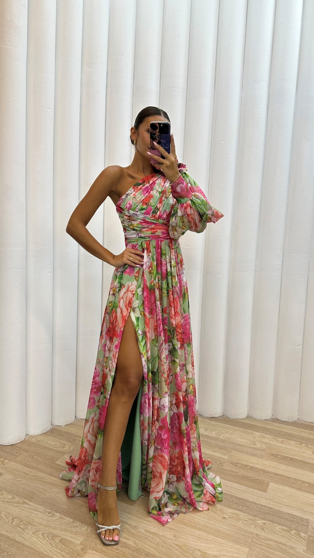 Drahomíra | Elegantní splývavé šaty