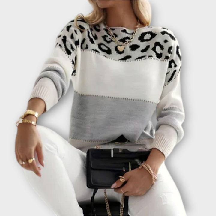 Julie | Ležérní svetr s leopardím designem