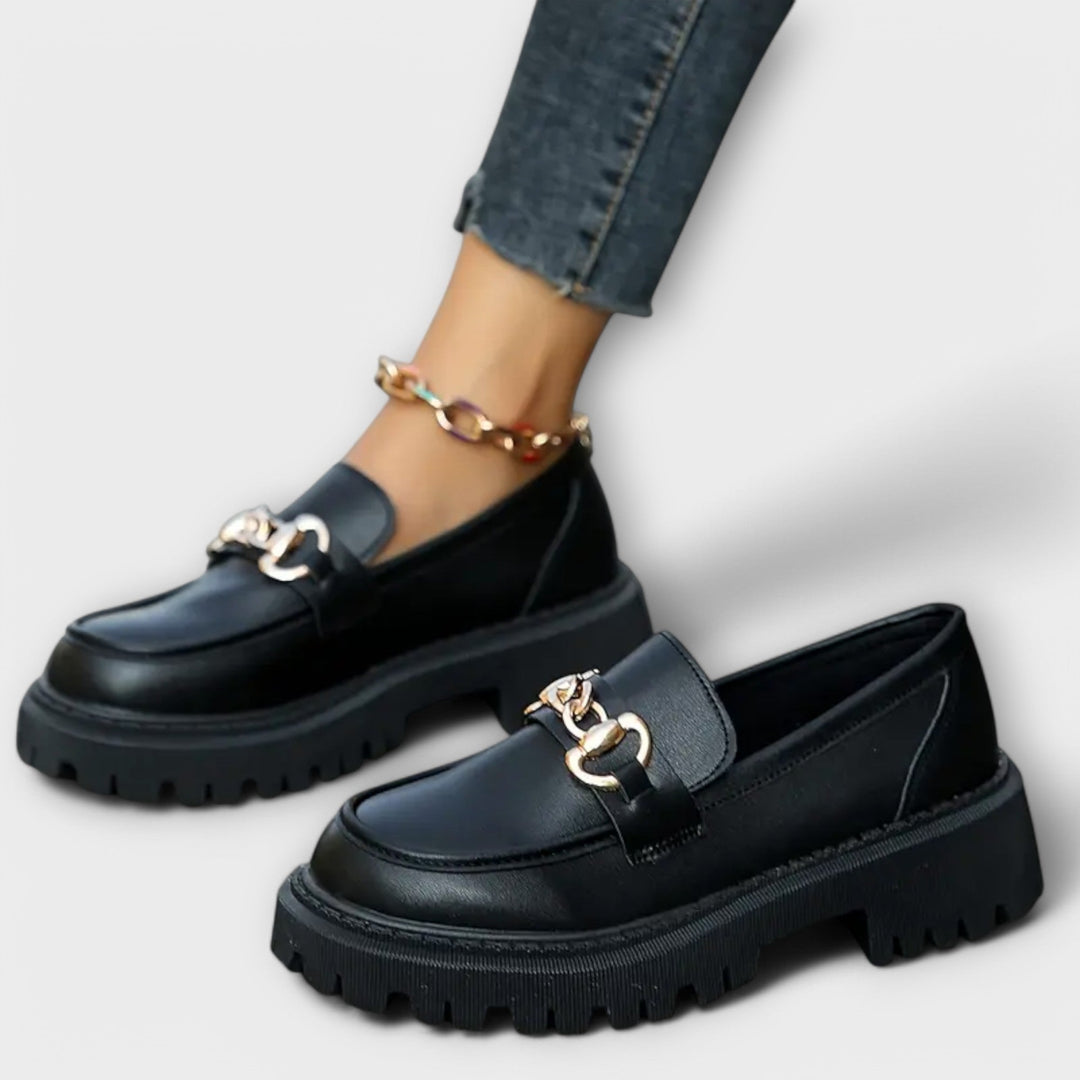 Anna | Trendy dámské mokasíny na platformě s přezkou