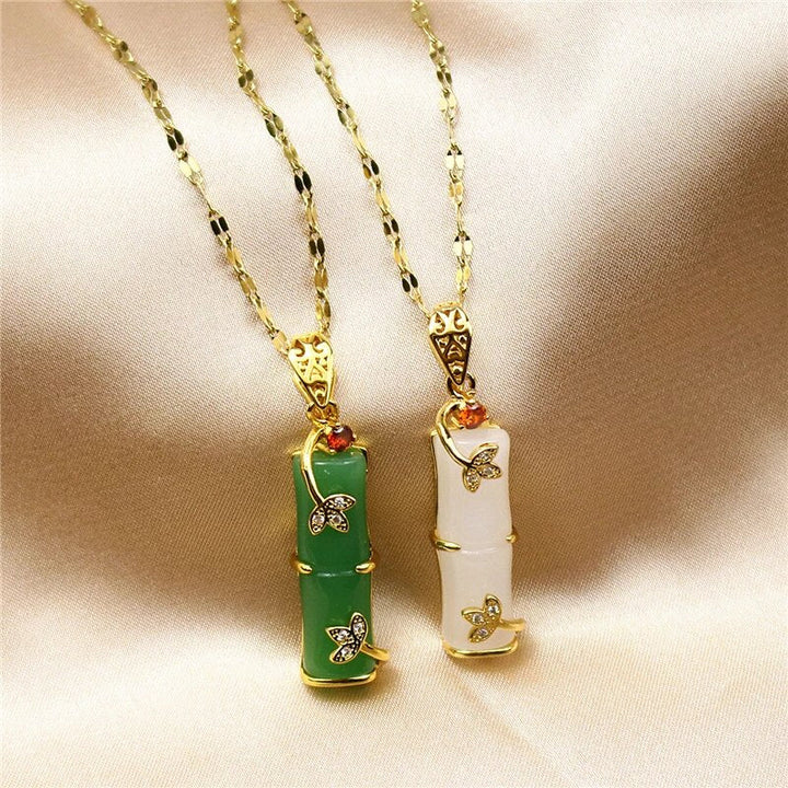 Laura | Náhrdelník s nefritovým amuletem